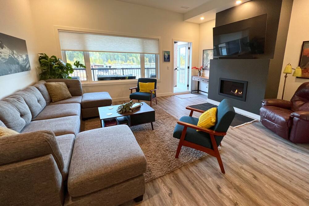 Photo of Livingroom in Fernie