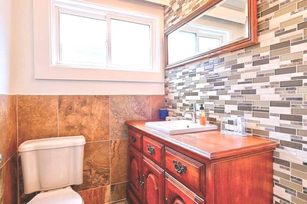Photo of Bedroom in Hamilton