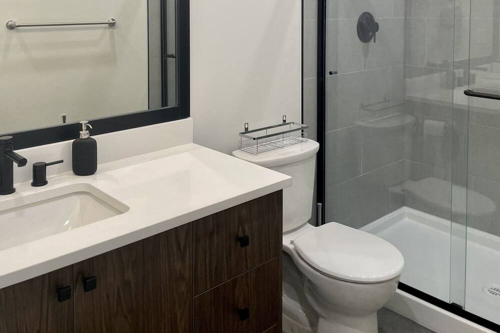 Photo of Bathroom in Okanagan-Similkameen