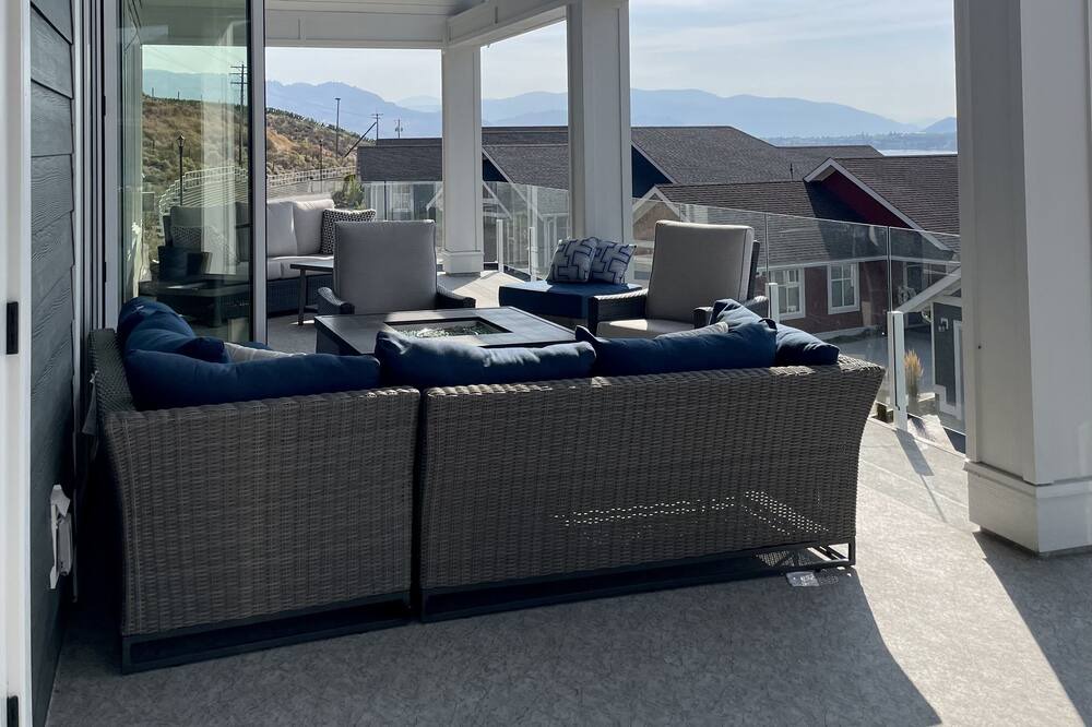 Photo of Livingroom in Okanagan-Similkameen