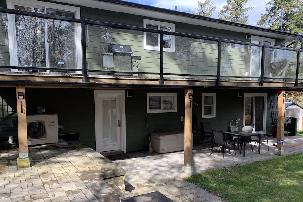 Photo of Others in Saanich West