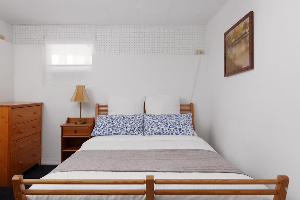 Photo of Bedroom in Lynn Valley