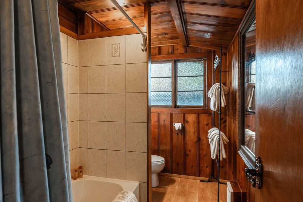 Photo of Bathroom in Regional District of Nanaimo