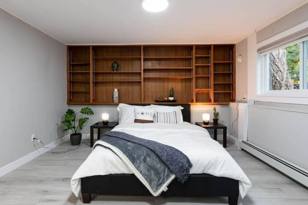 Photo of Bedroom in Delta