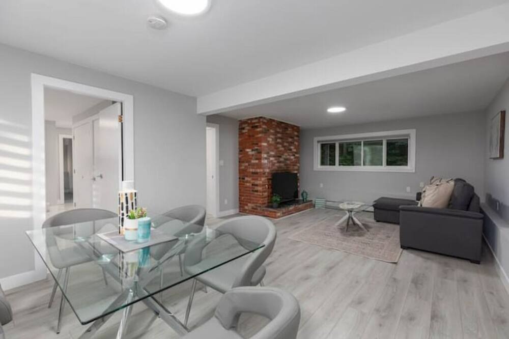 Photo of Livingroom in Delta