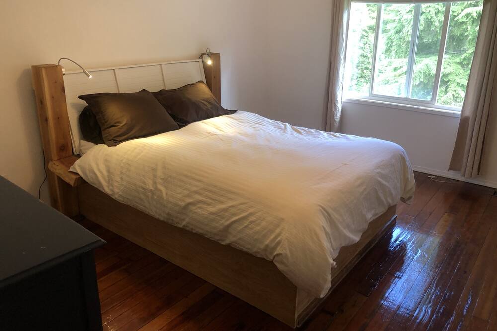 Photo of Bedroom in Regional District of Nanaimo