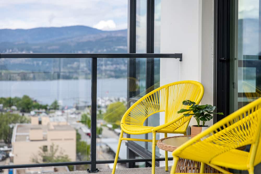 Photo of Patio Balcony in Downtown Kelowna