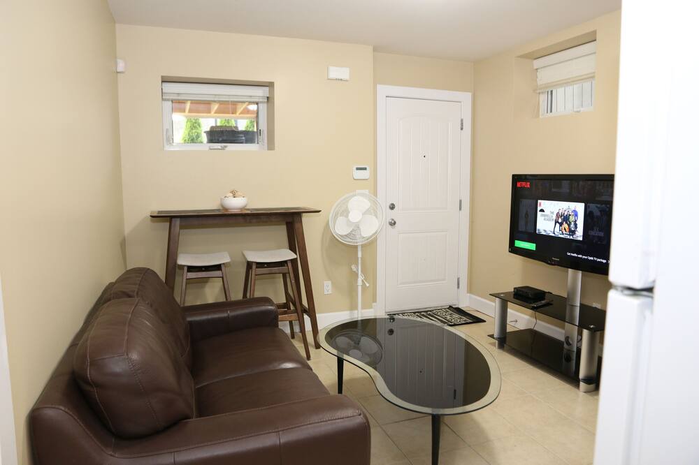 Photo of Livingroom in Sunset