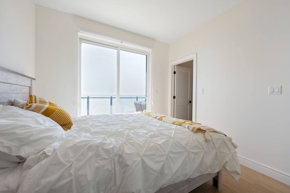 Photo of Bedroom in Port Rowan