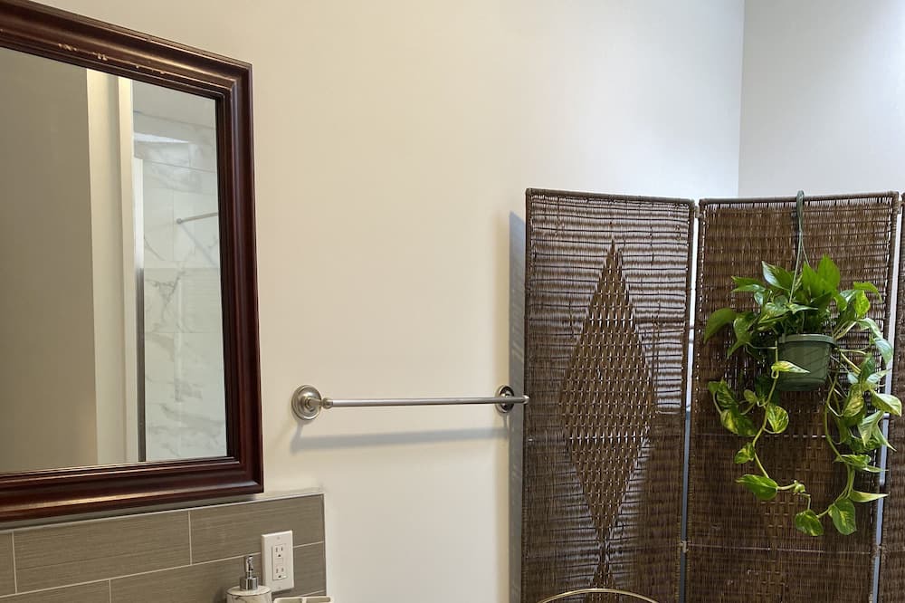 Photo of Bathroom in Duncan