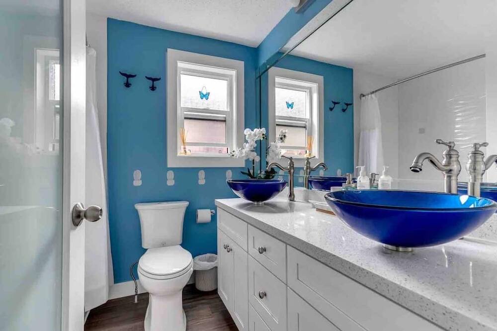 Photo of Bathroom in Kitsilano