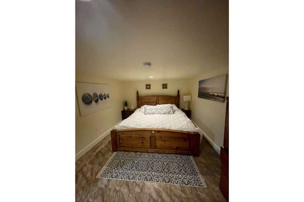 Photo of Bedroom in Pitt Meadows