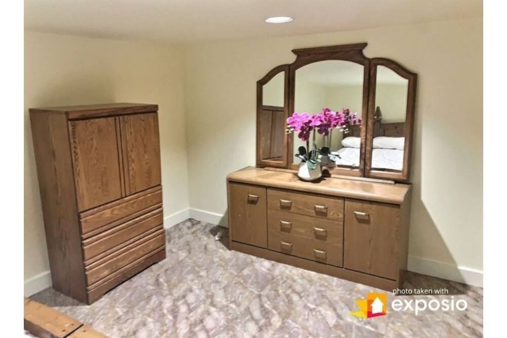 Photo of Bedroom in Pitt Meadows
