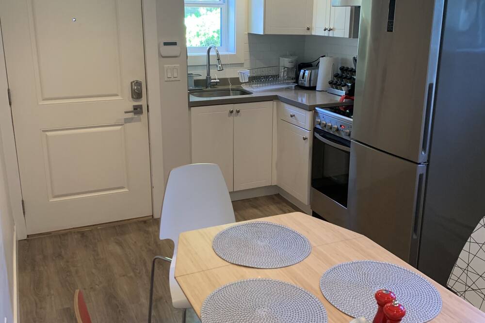 Photo of Kitchen in Riley Park