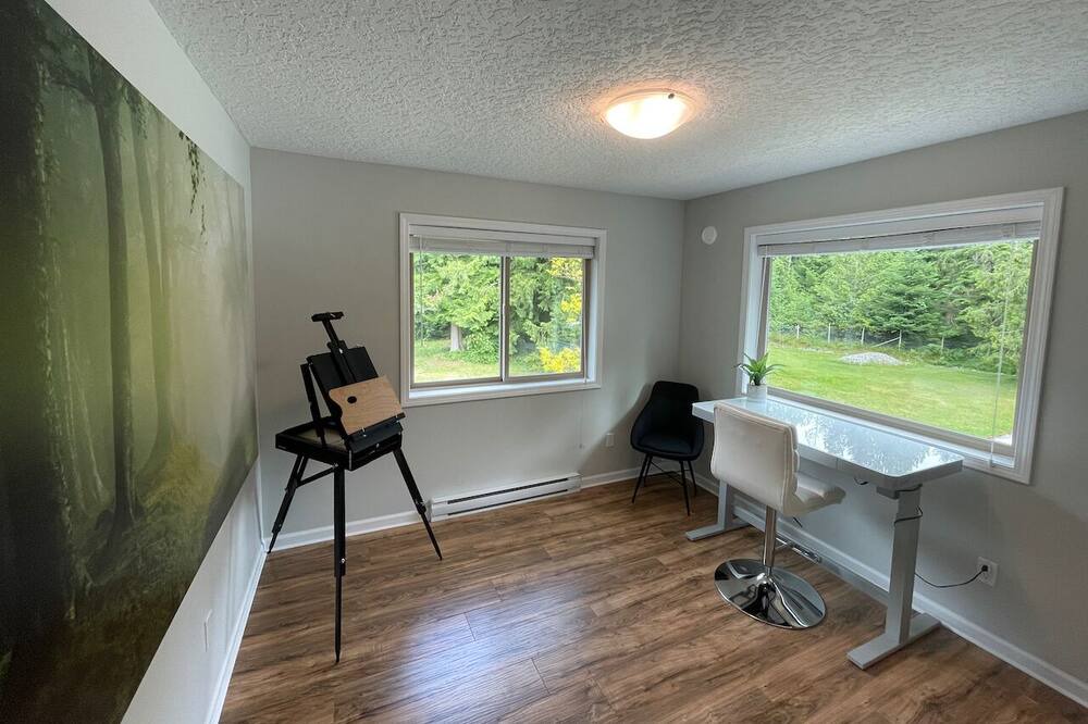 Photo of Bedroom in Comox