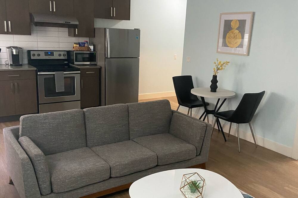 Photo of Livingroom in Surrey