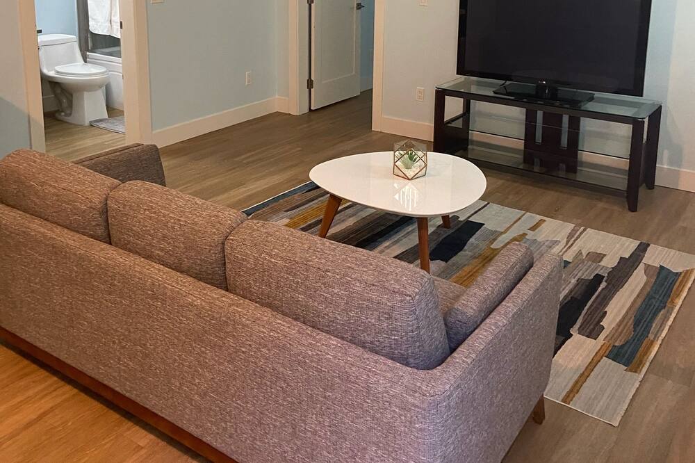Photo of Livingroom in Surrey