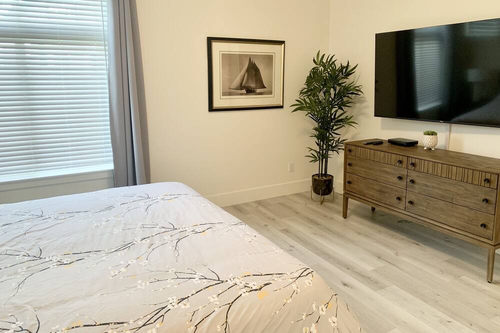 Photo of Bedroom in Osoyoos