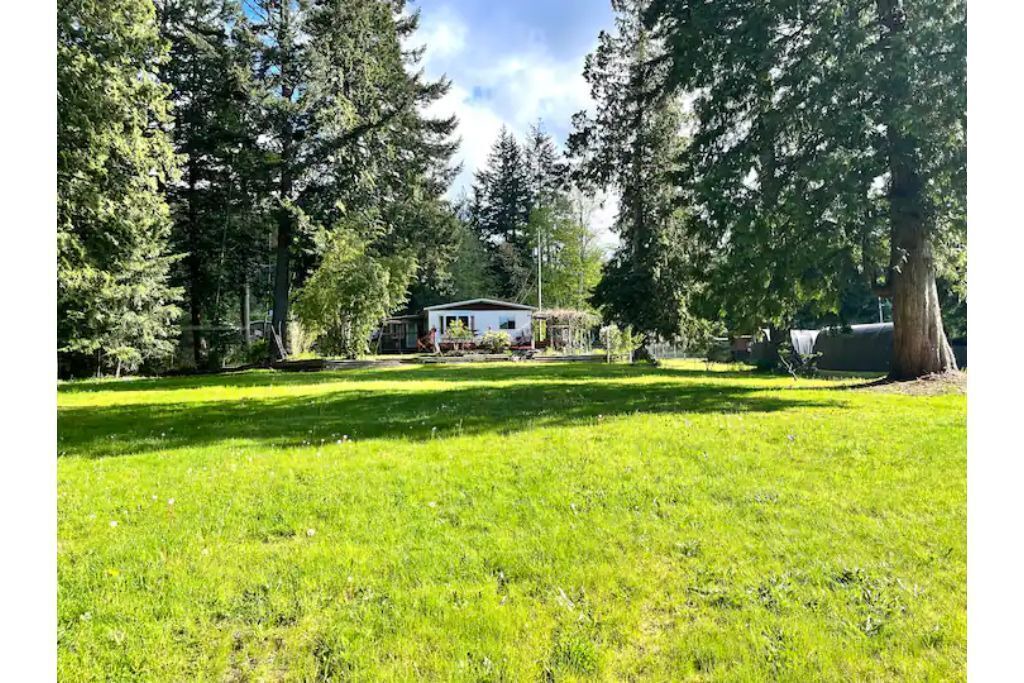 Photo of Outdoor in Gibsons