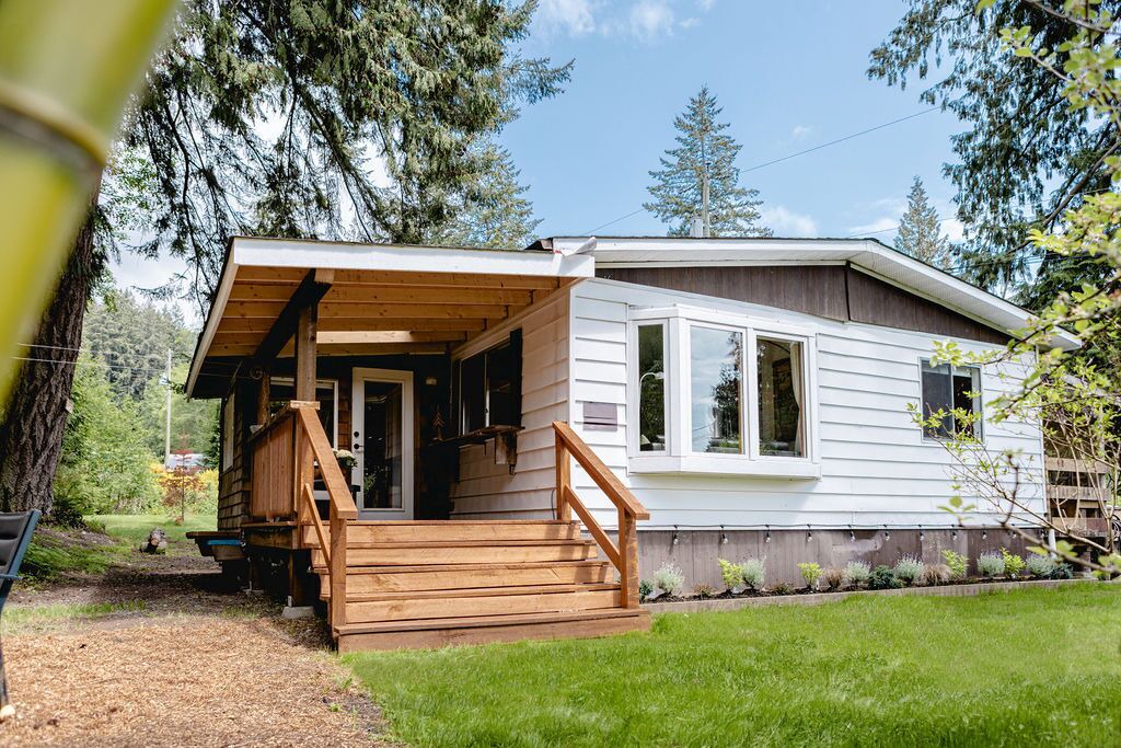 Photo of Outdoor in Gibsons