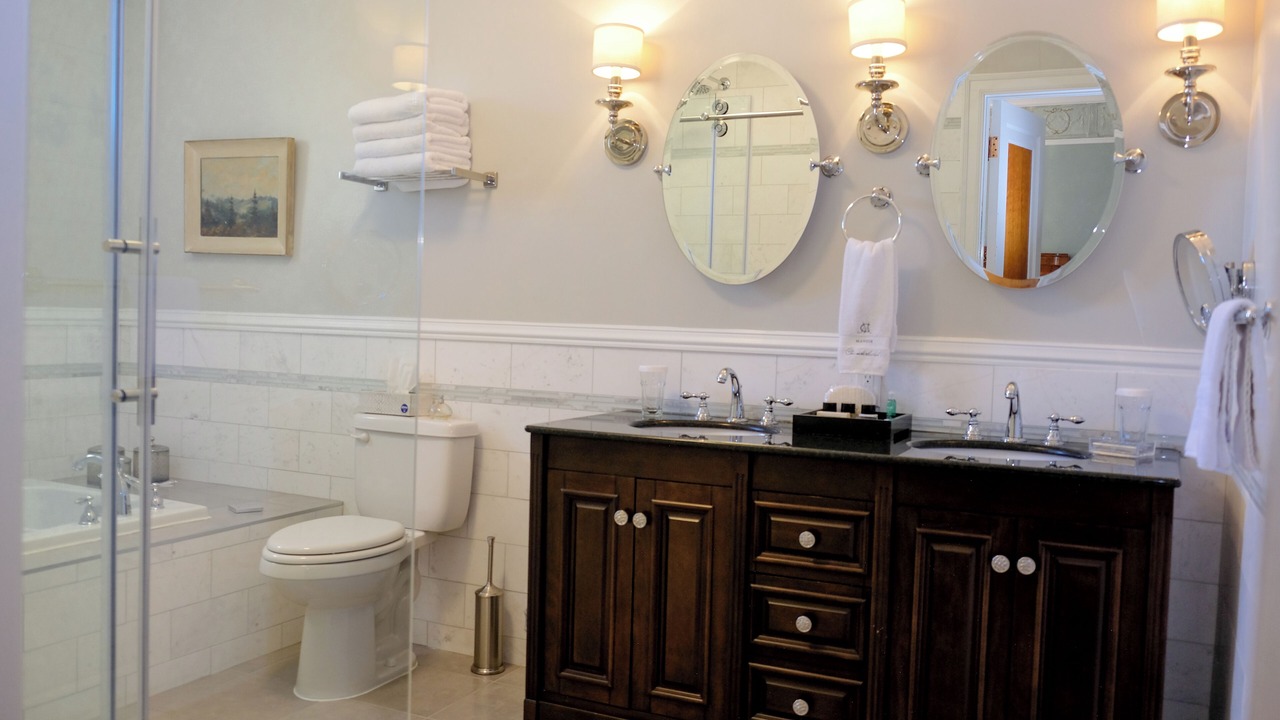 Photo of Bathroom in Montebello
