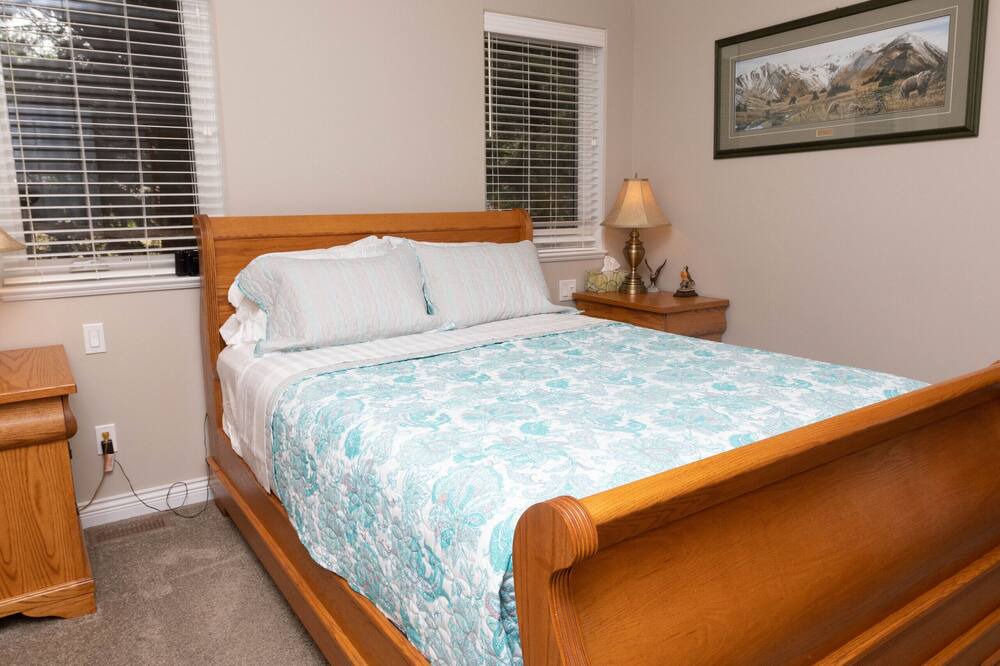 Photo of Bedroom in Black Creek