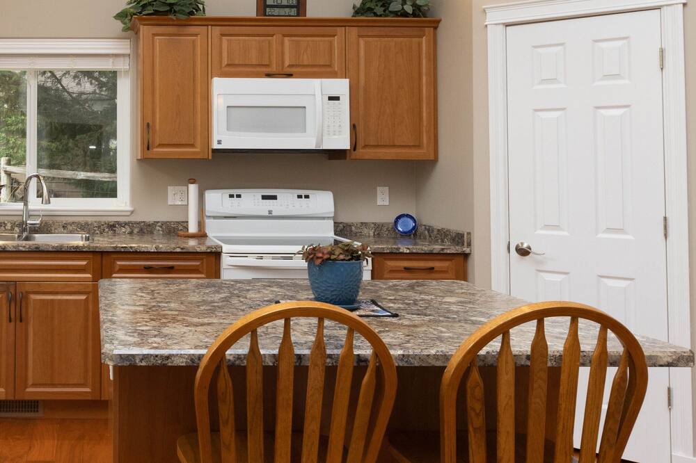 Photo of Kitchen in Black Creek
