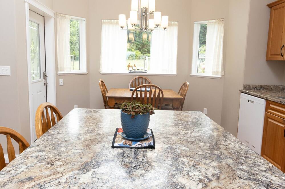 Photo of Kitchen in Black Creek