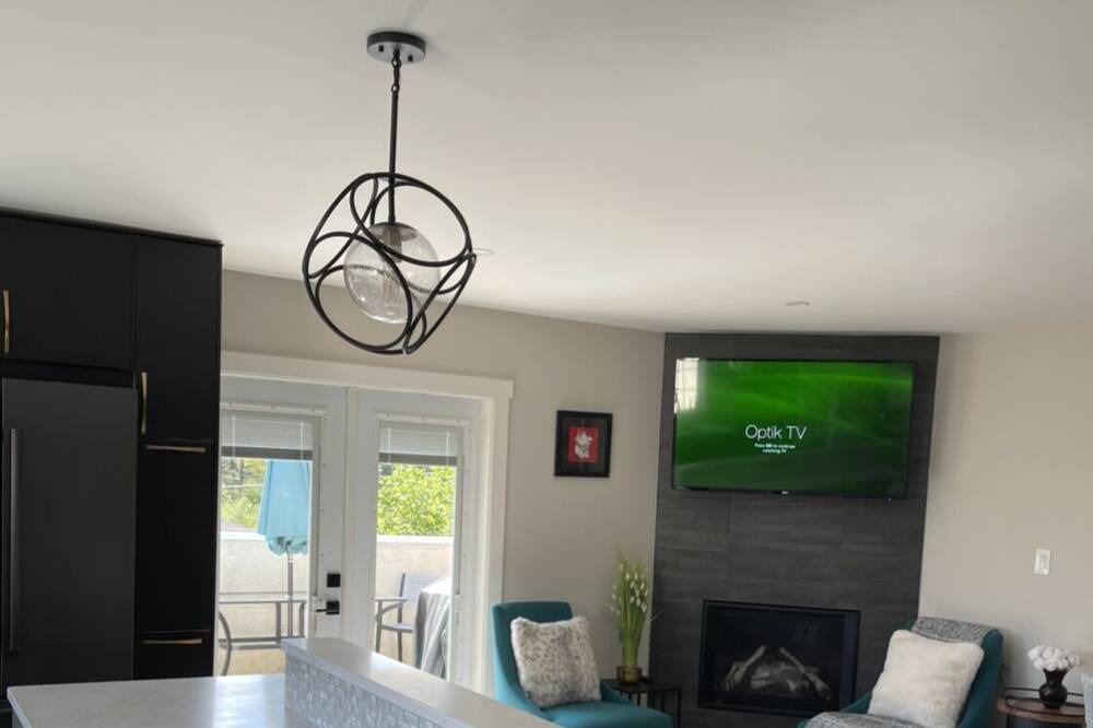 Photo of Kitchen in Saanich West