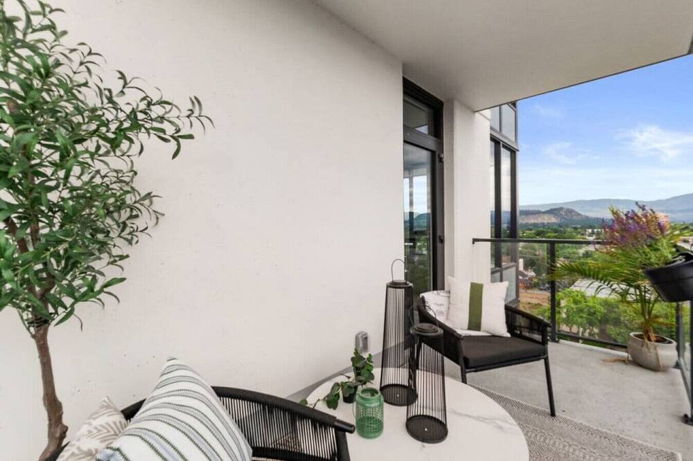 Photo of Patio Balcony in Cultural District
