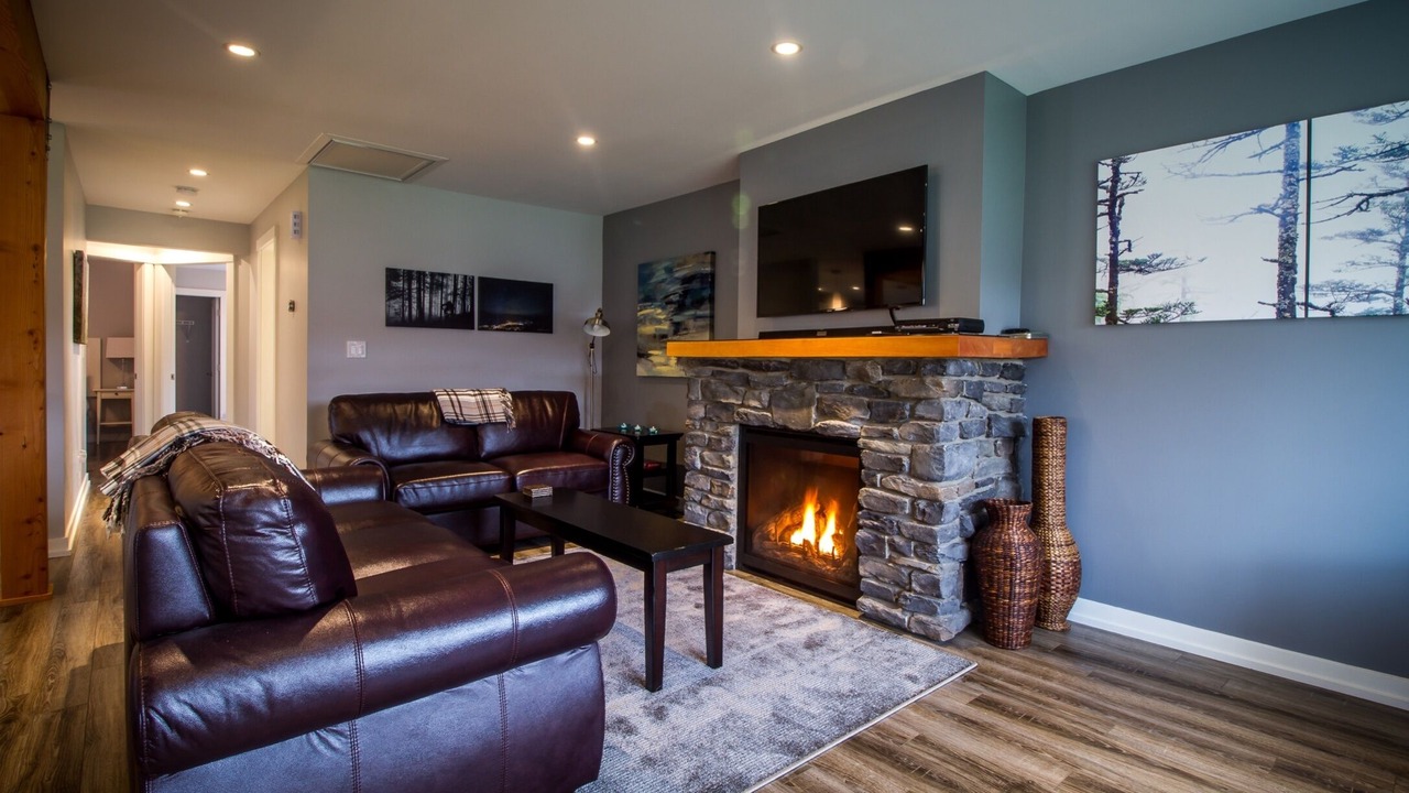 Photo of Livingroom in Revelstoke