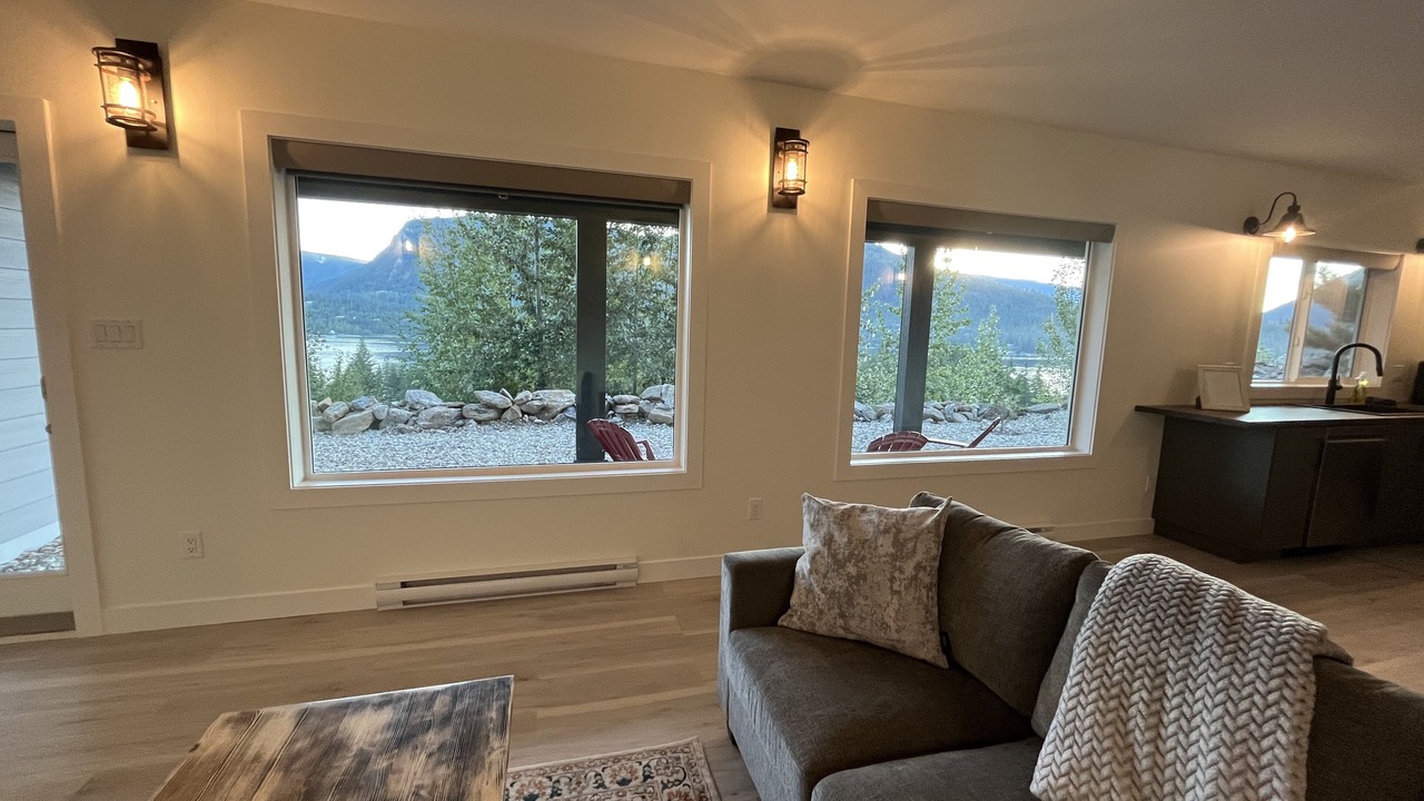 Photo of Others in Sicamous