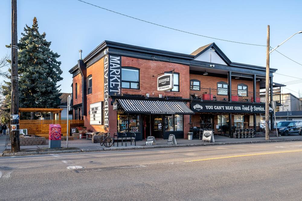 Photo of Outdoor in Bridgeland