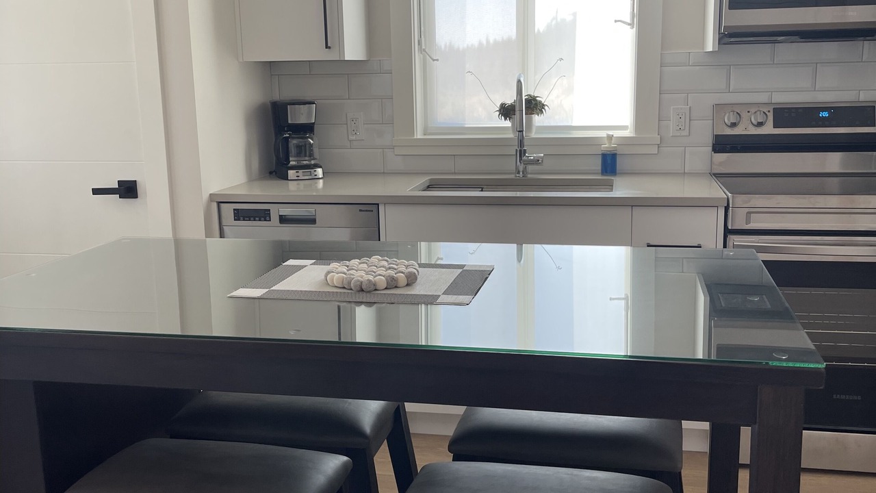 Photo of Kitchen in Sechelt