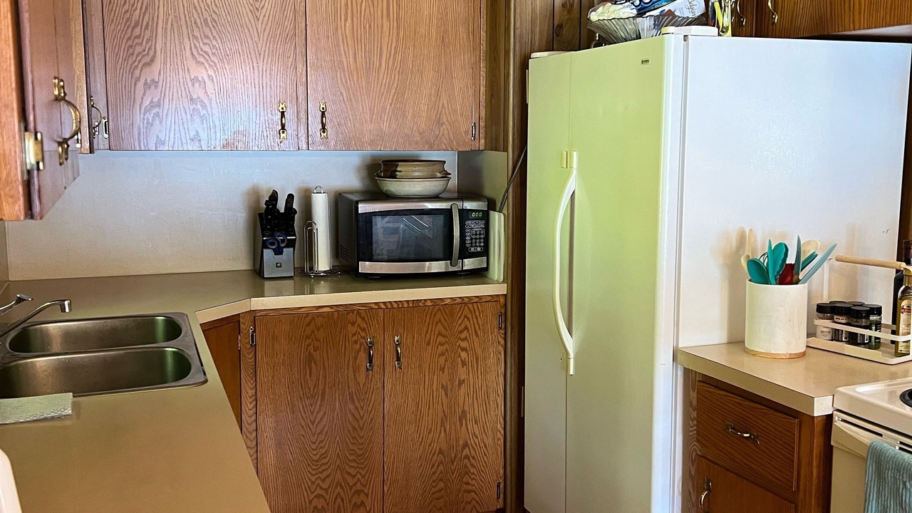 Photo of Kitchen in Shawnigan Lake
