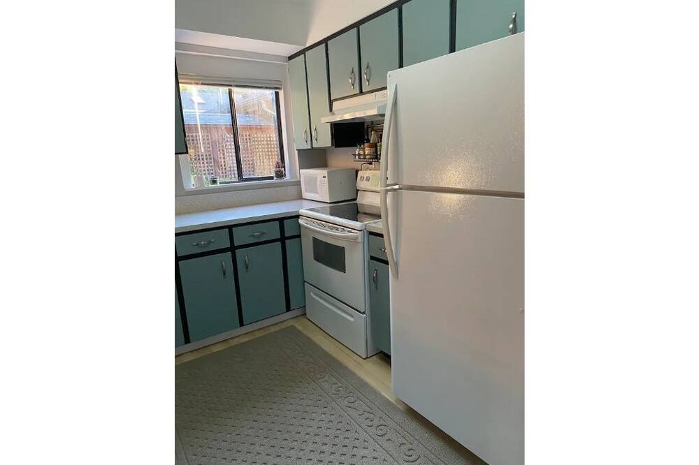 Photo of Kitchen in Deep Cove