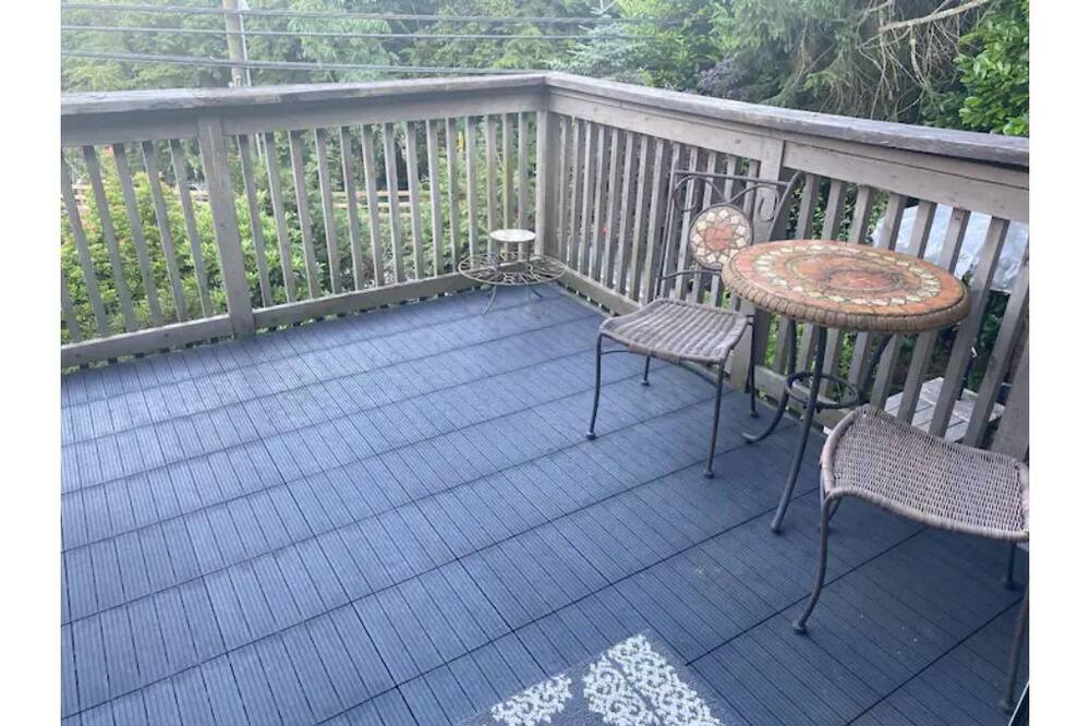 Photo of Outdoor in Deep Cove