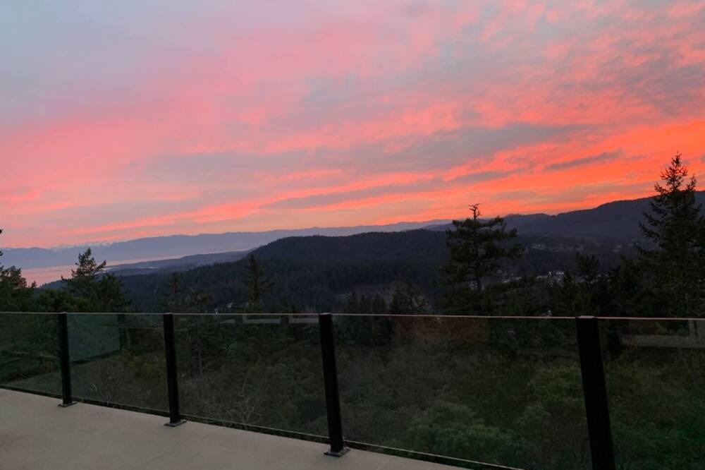Photo of Outdoor in Colwood