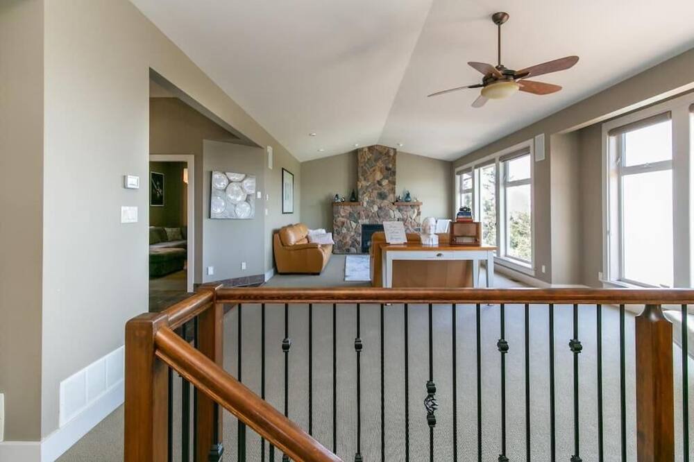 Photo of Kitchen in Colwood
