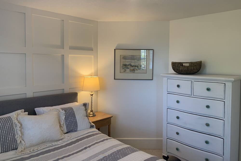 Photo of Bedroom in Regional District of Nanaimo
