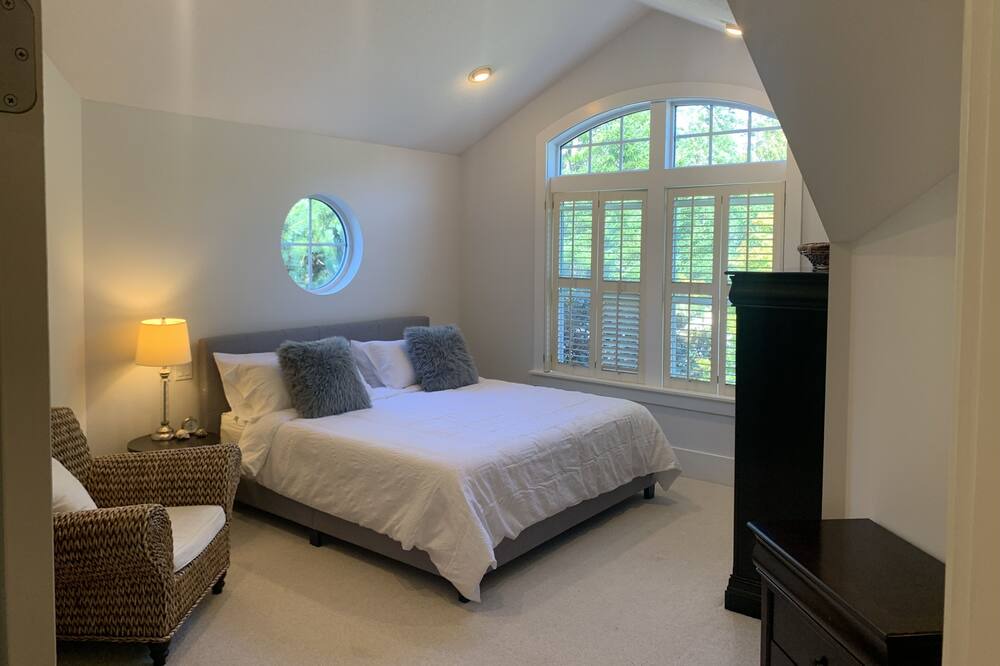 Photo of Bedroom in Regional District of Nanaimo