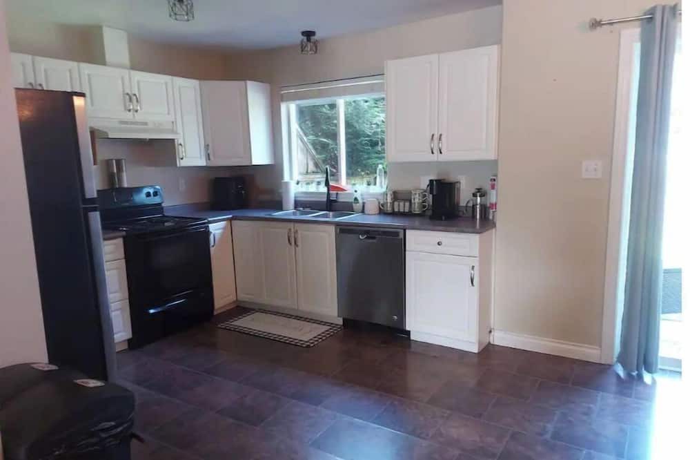 Photo of Kitchen in North Cowichan
