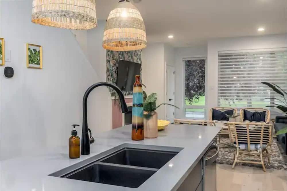 Photo of Kitchen in Northwest Edmonton