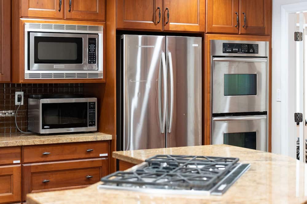 Photo of Kitchen in Surrey