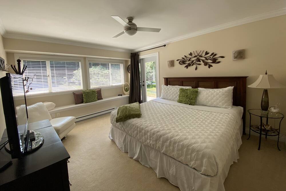 Photo of Bedroom in Regional District of Nanaimo