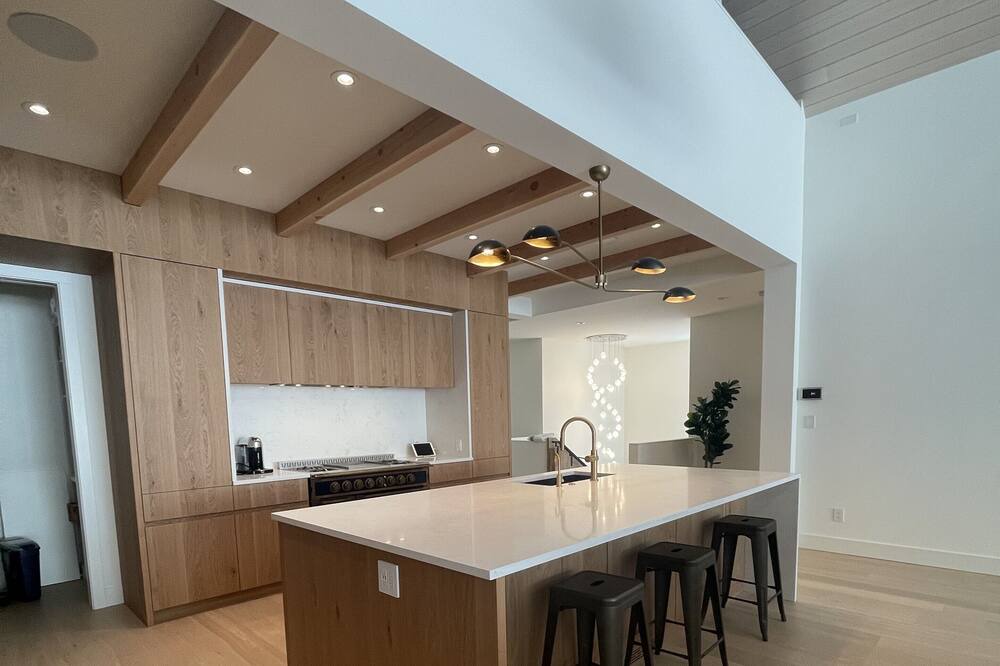 Photo of Kitchen in Whistler Cay Estates