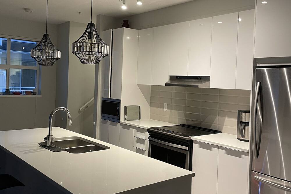 Photo of Kitchen in Maple Ridge
