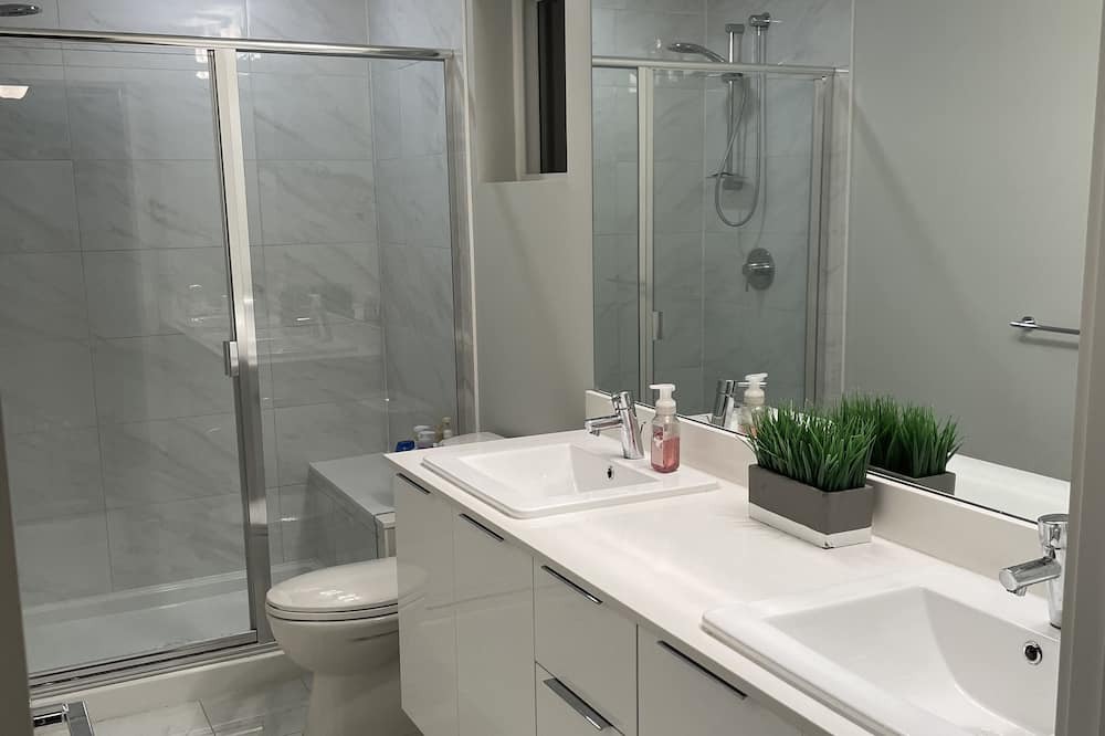 Photo of Bathroom in Maple Ridge