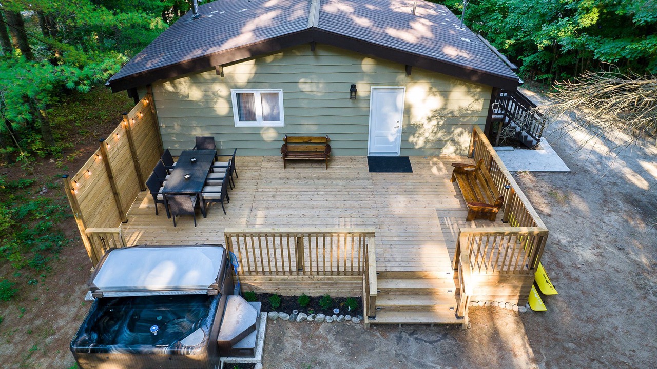 Photo of Outdoor in Tiny