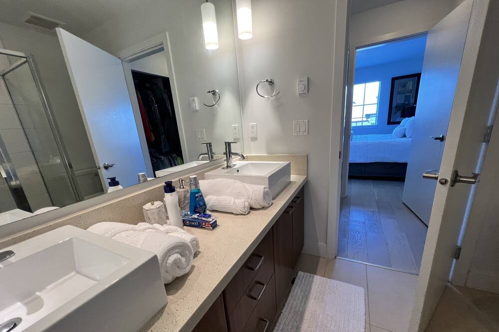 Photo of Bathroom in Surrey